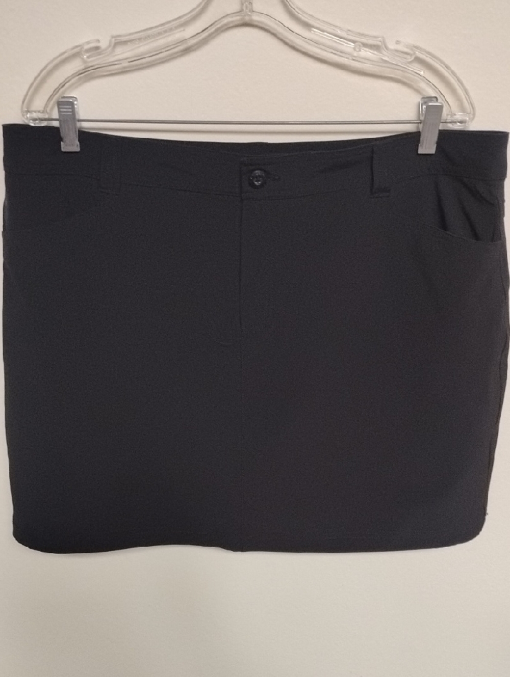 NWOT Eddie Bauer Black Women's Mimi Skirt/Short